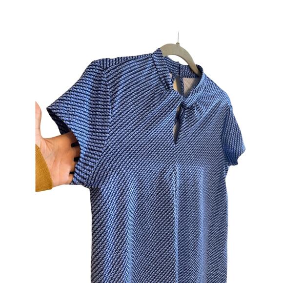 NWT J. McLaughlin Catalina Cloth Twisted Keyhole Neckline Cap Sleeve Swing XS - Picture 2 of 8
